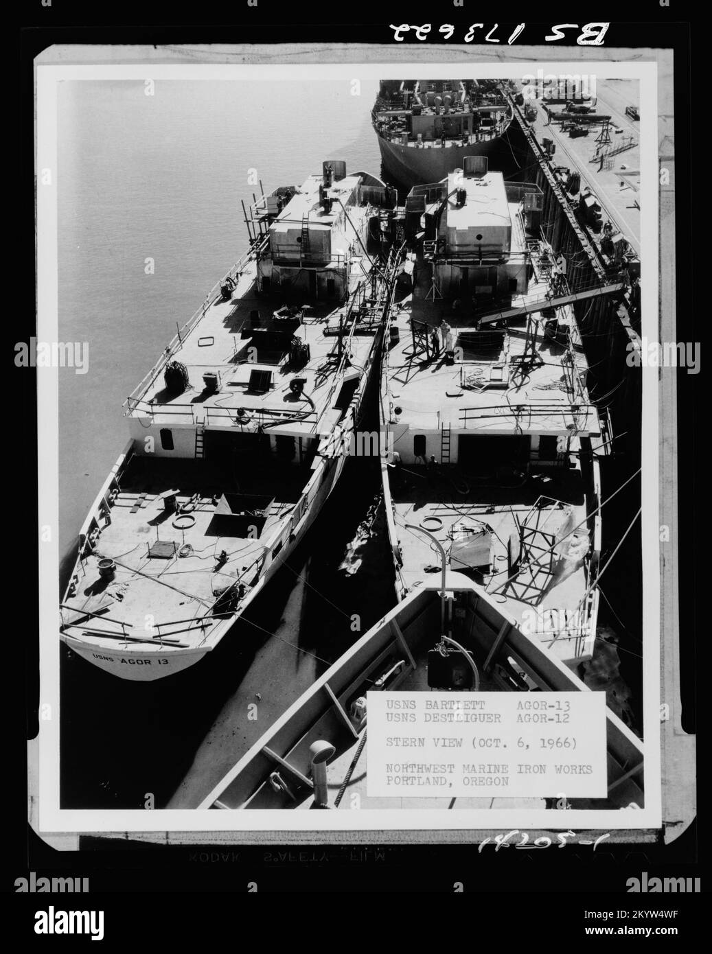 AGOR-12 De Steigeur , Ships, Naval Vessels, Boats, Naval History, Navy ...