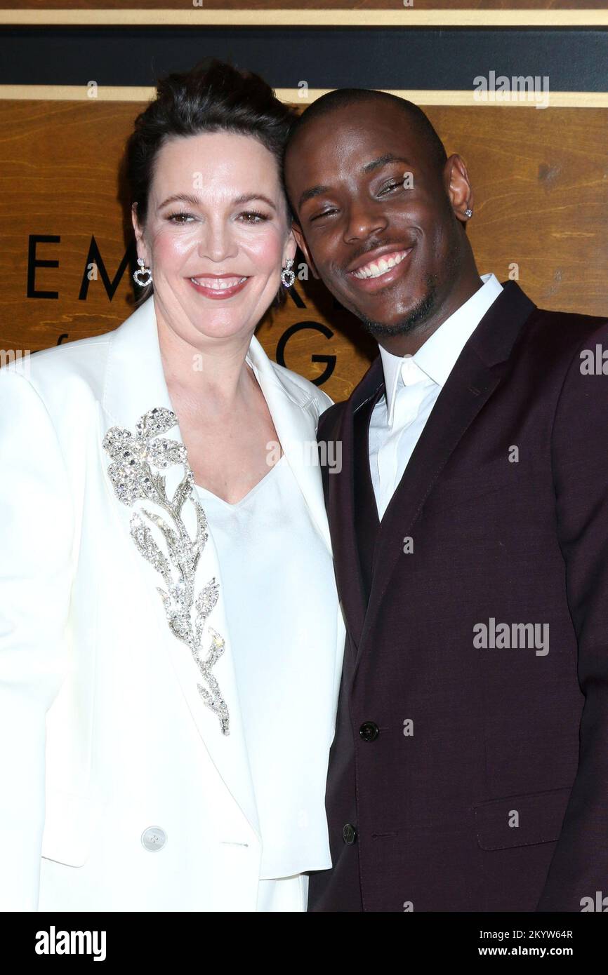 Beverly Hills, CA. 1st Dec, 2022. Olivia Colman, Micheal Ward at arrivals for EMPIRE OF LIGHT Premiere, Samuel Goldwyn Theater, Beverly Hills, CA December 1, 2022. Credit: Priscilla Grant/Everett Collection/Alamy Live News Stock Photo