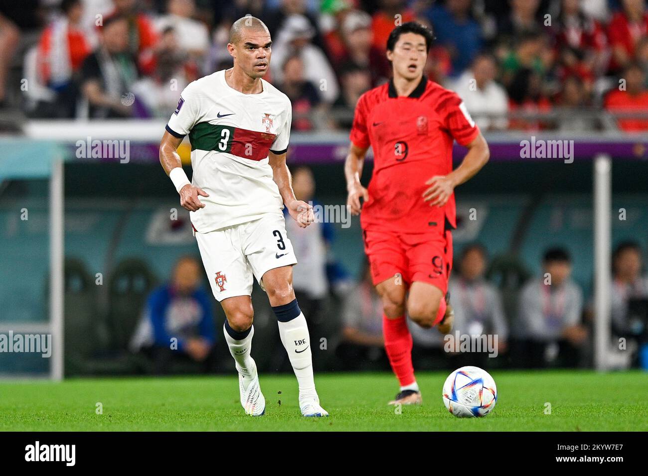 AL RAYYAN, QATAR - DECEMBER 2: Pepe of Portugal passes the ball during the Group H - FIFA World Cup Qatar 2022 match between Korea Republic and Portugal at the Education City Stadium on December 2, 2022 in Al Rayyan, Qatar (Photo by Pablo Morano/BSR Agency) Stock Photo