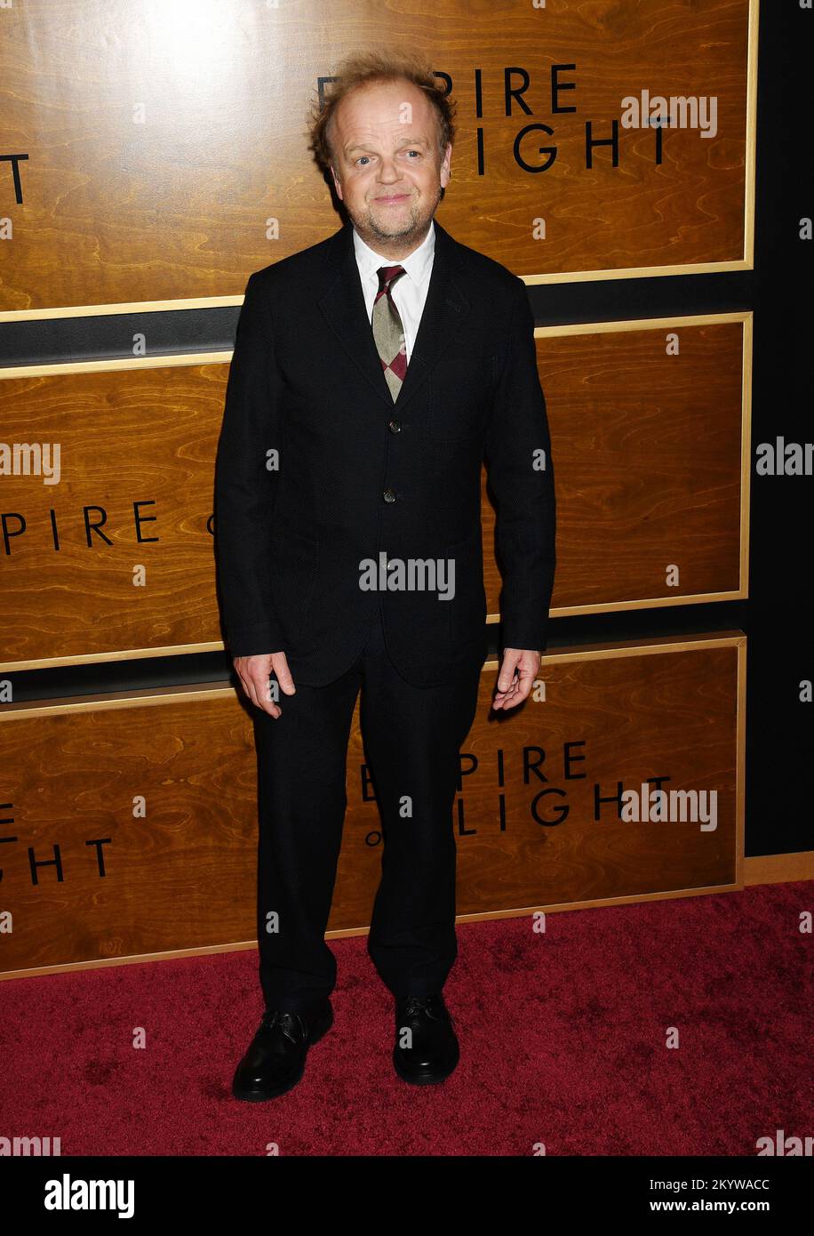 BEVERLY HILLS, CALIFORNIA - DECEMBER 01: Toby Jones attends Los Angeles premiere of Fox Searchlight Pictures 'Empire of Light' at Samuel Goldwyn Theat Stock Photo