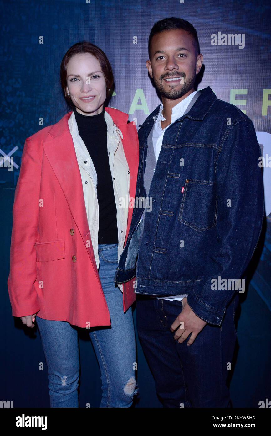 Paulette hernandez hi-res stock photography and images - Alamy