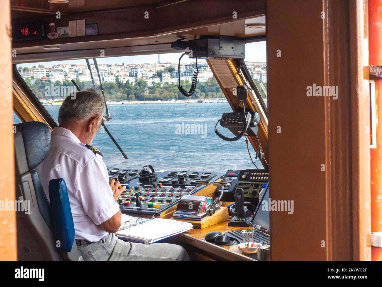 Boat captain istanbul hires stock photography and images Alamy