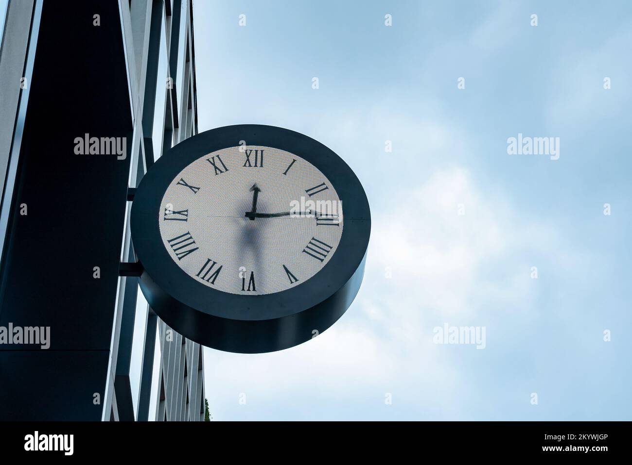 Maarten Baas Real Time clock at Paddington Stock Photo Alamy