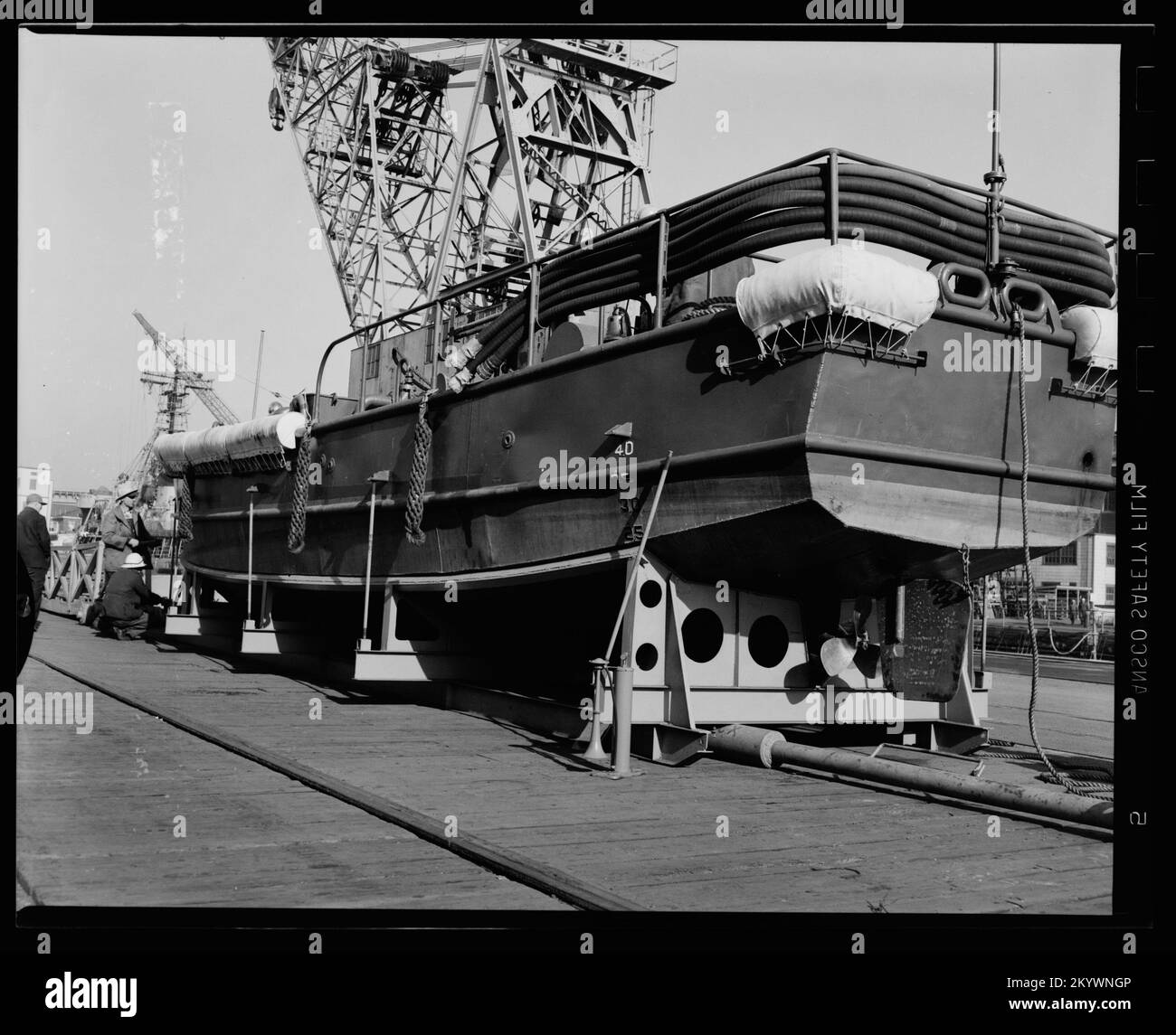 42' Aircraft Refueling Boat [19NN42' Aircraft Refueling Boat149442