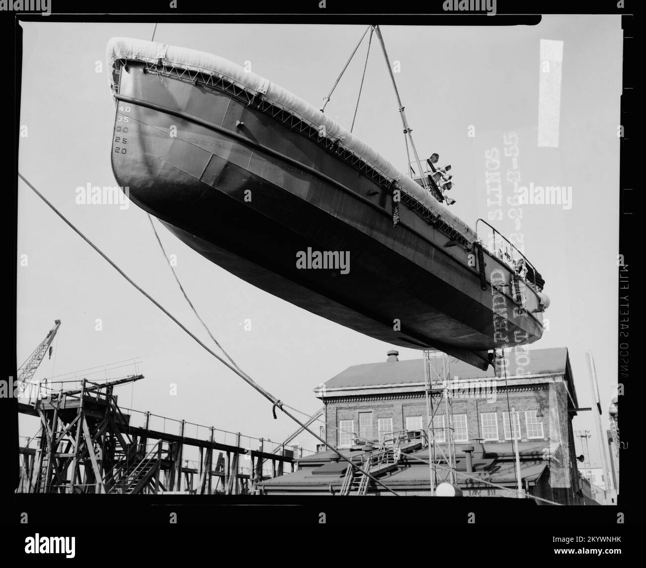 42' Aircraft Refueling Boat [19NN42' Aircraft Refueling Boat149444