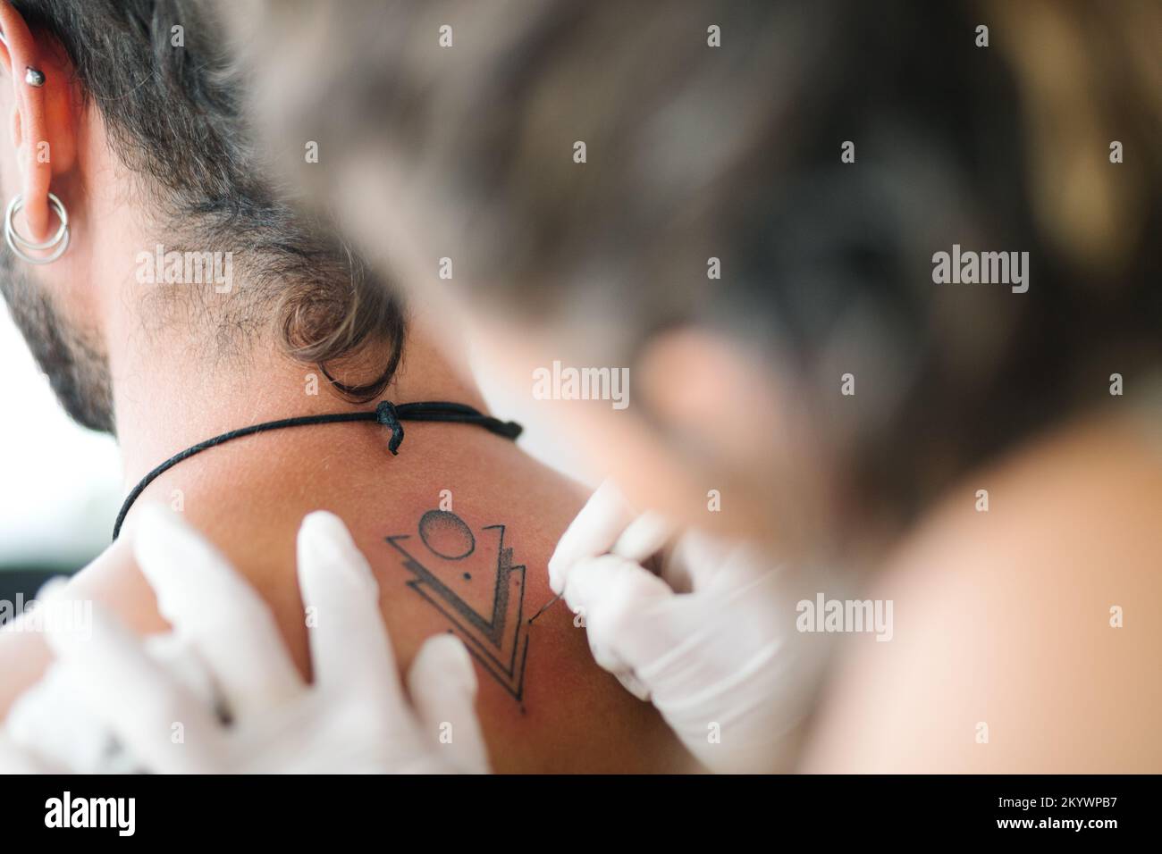 90 Minimalist Tattoo Designs for Men