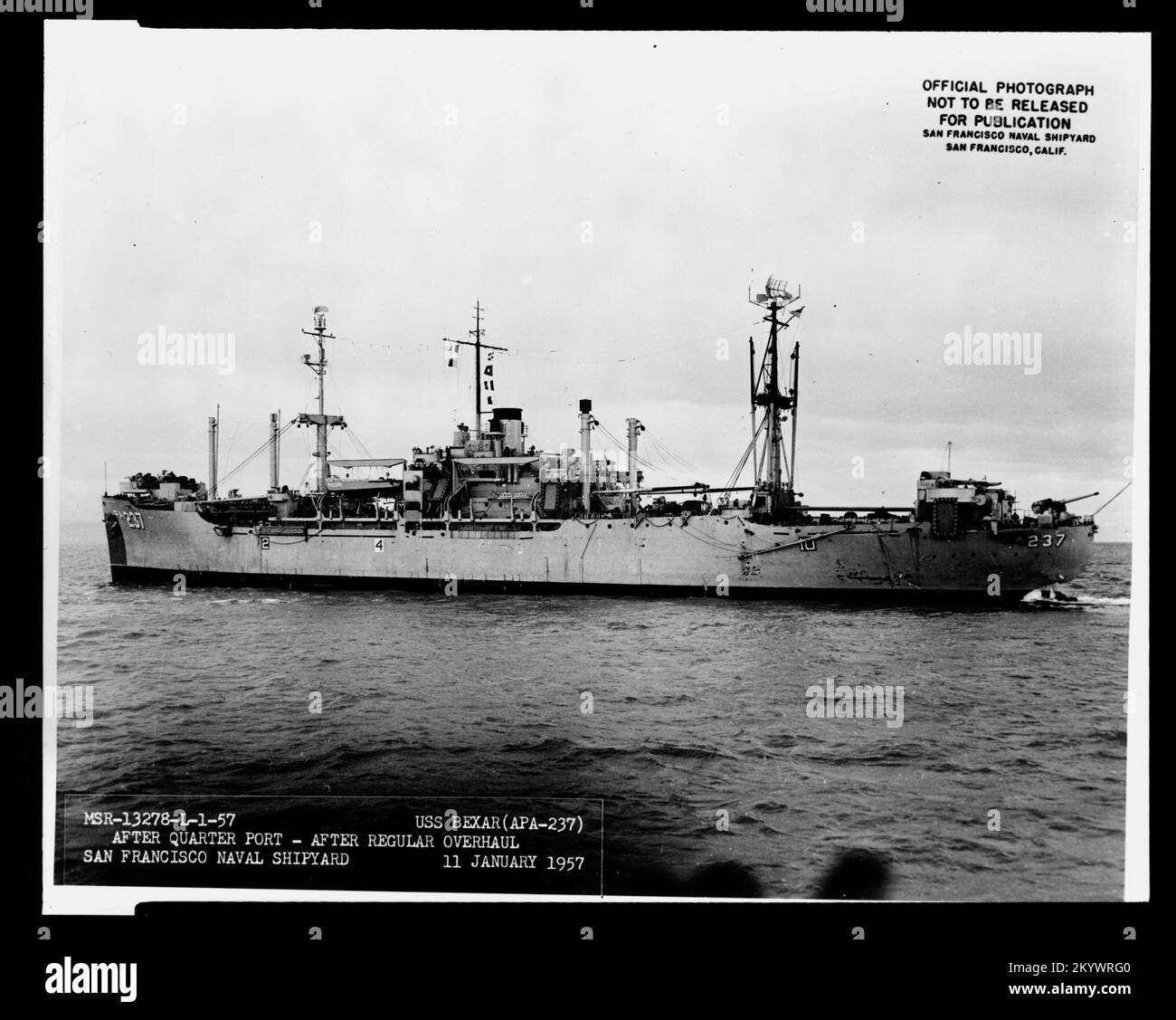 Apa-237 Bexar , Ships, Naval Vessels, Boats, Naval History, Navy Stock 