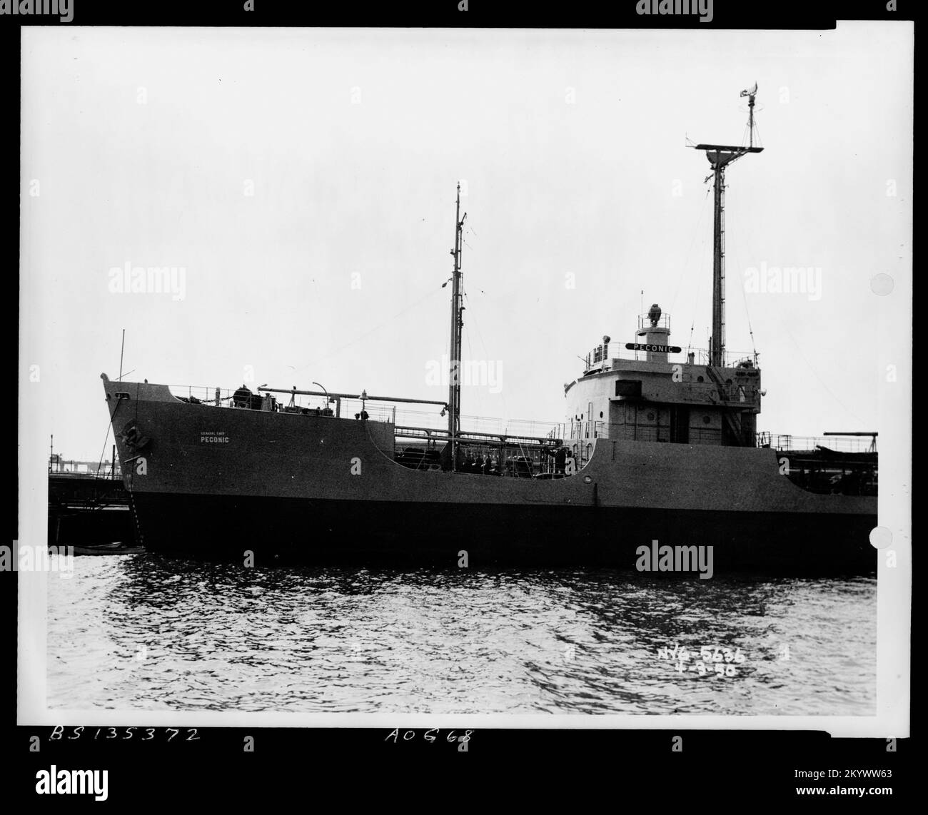 AOG68 Peconic , Ships, Naval Vessels, Boats, Naval History, Navy Stock Photo Alamy