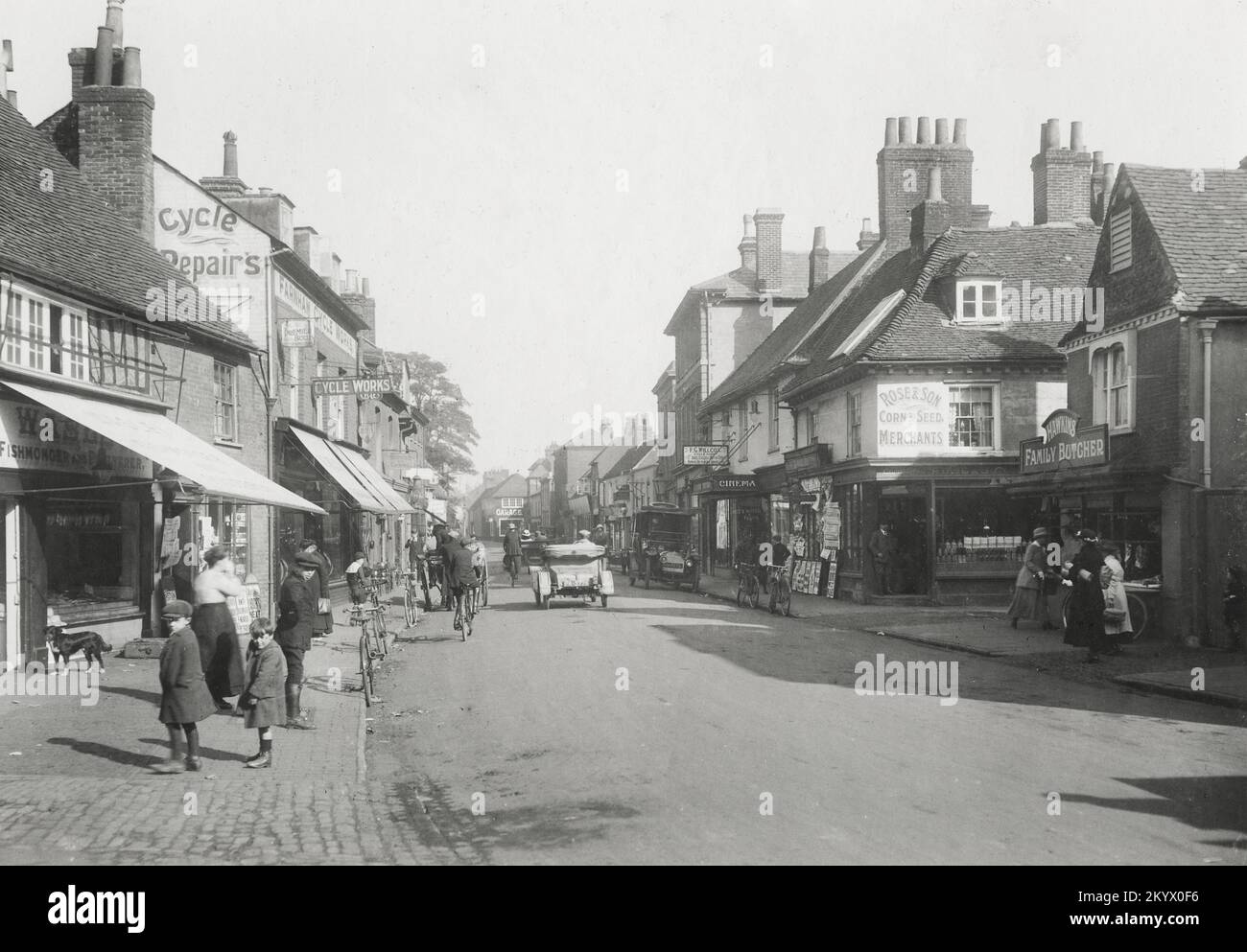 Vintage photograph 1918 East Street, Rose & Son Merchants, Farnham