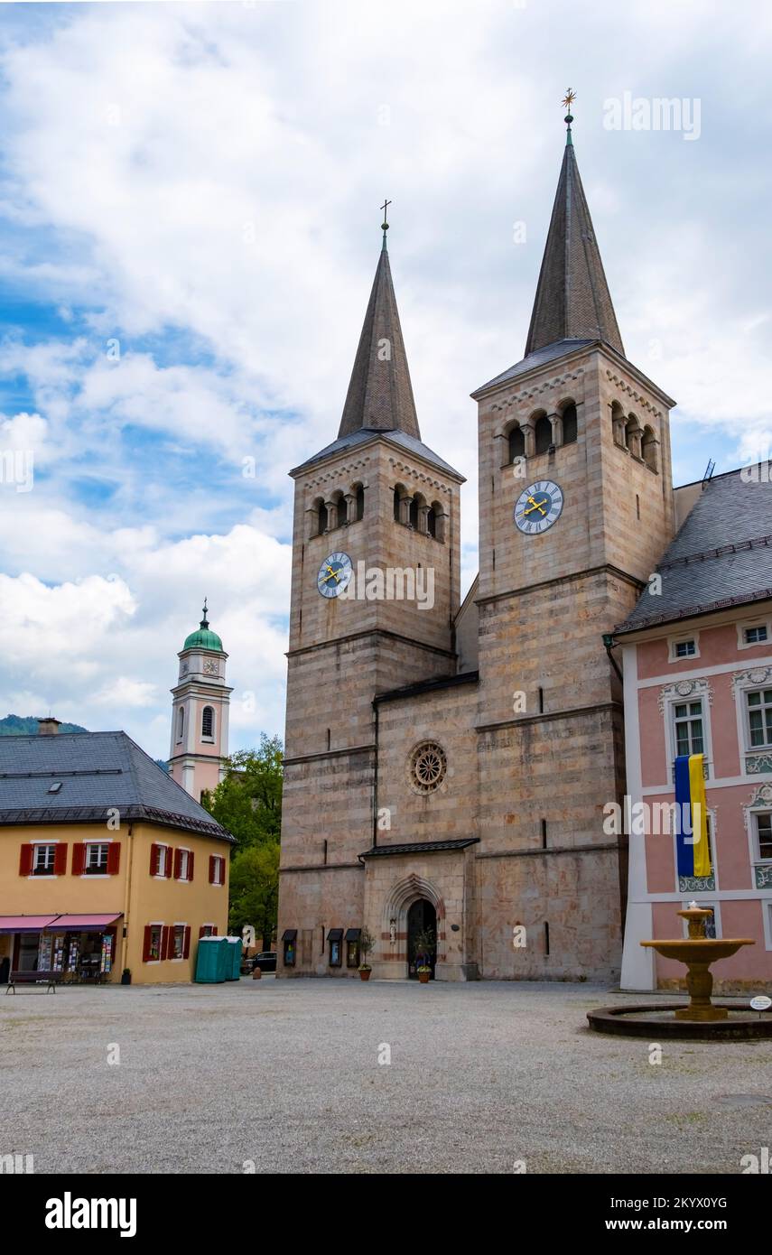 Downtown of Berchtesgaden, famous historic town in Nationalpark ...