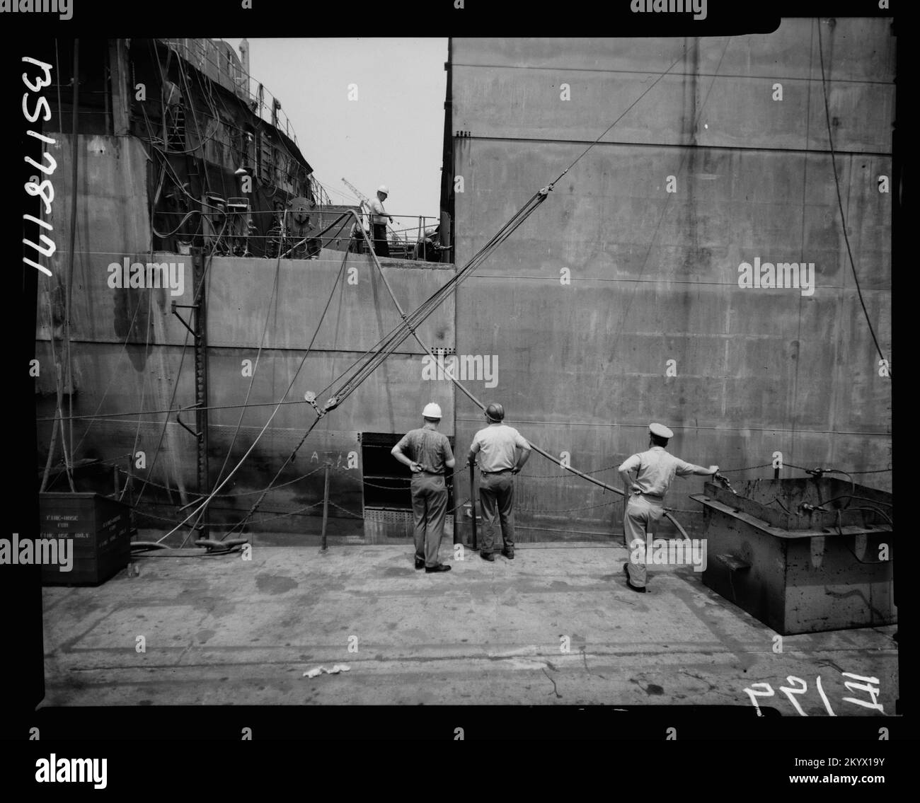 AO-98 Callosahatchee [19-NN-AO-98 Callosahatchee-178171] , Ships, Naval ...