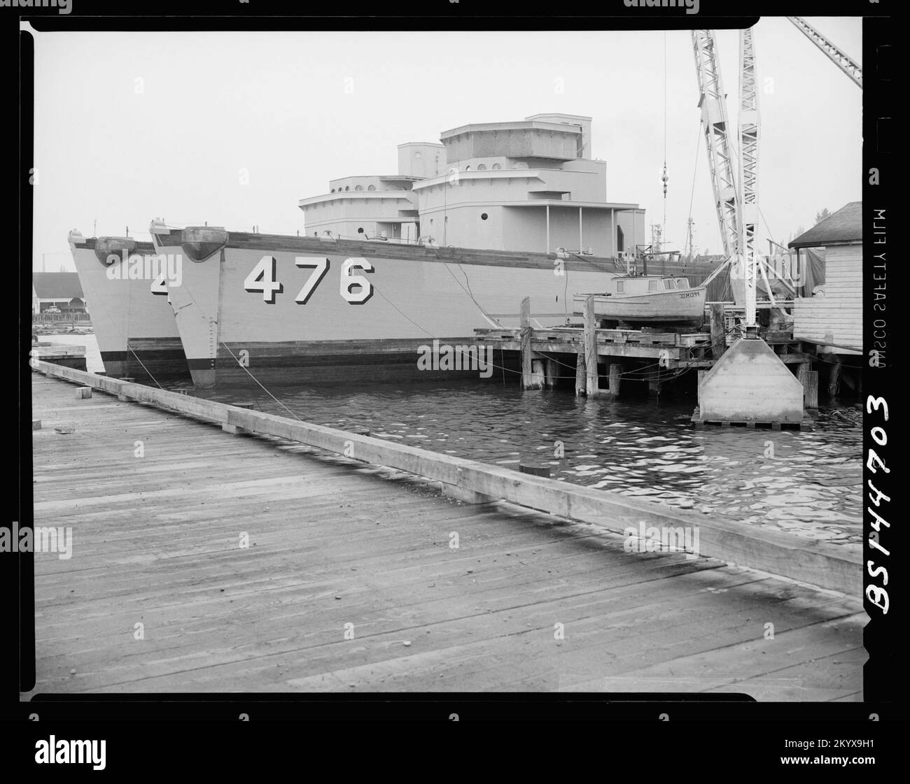AM-476 , Ships, Naval Vessels, Boats, Naval History, Navy Stock Photo ...