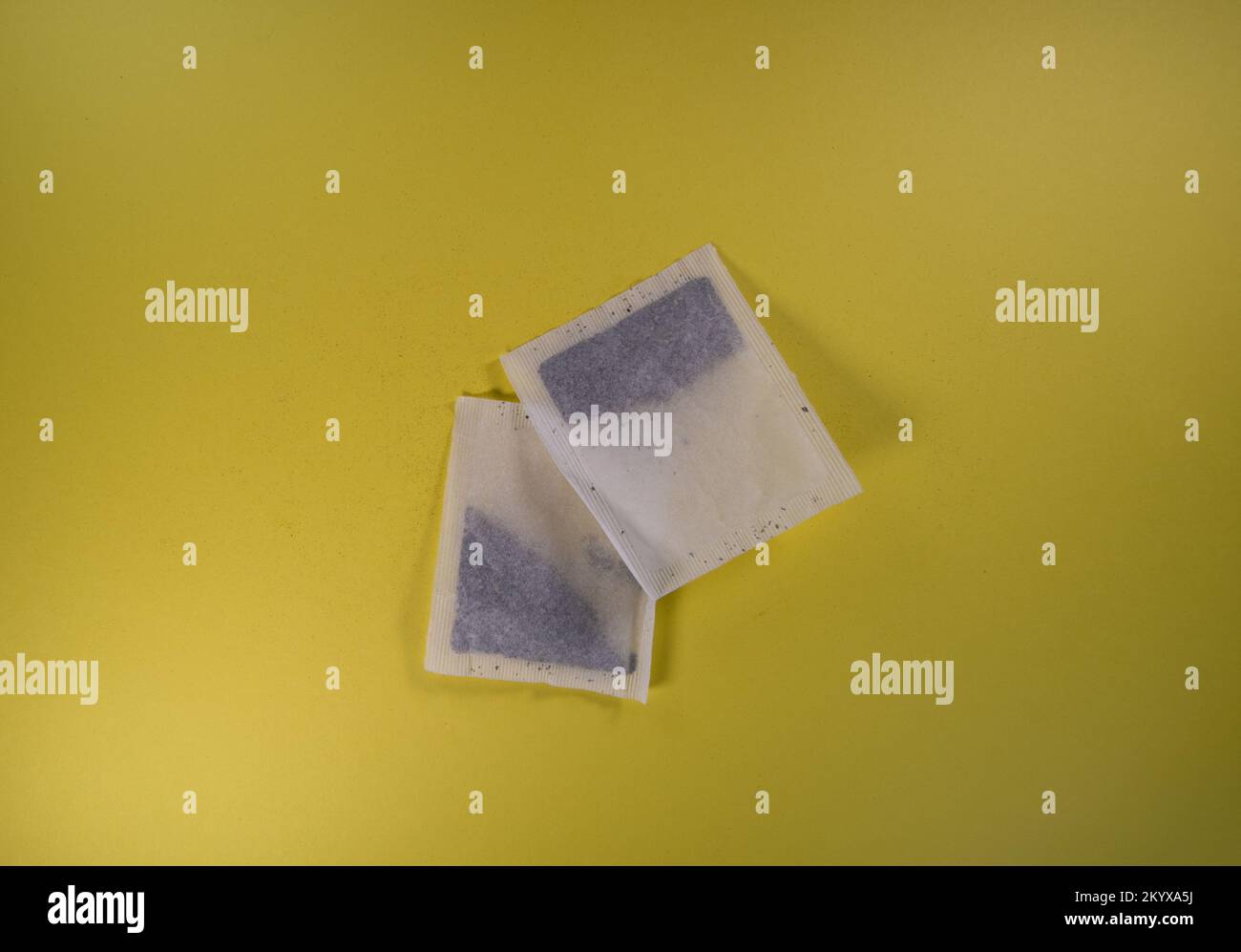 Pyramid tea bag design hi-res stock photography and images - Alamy