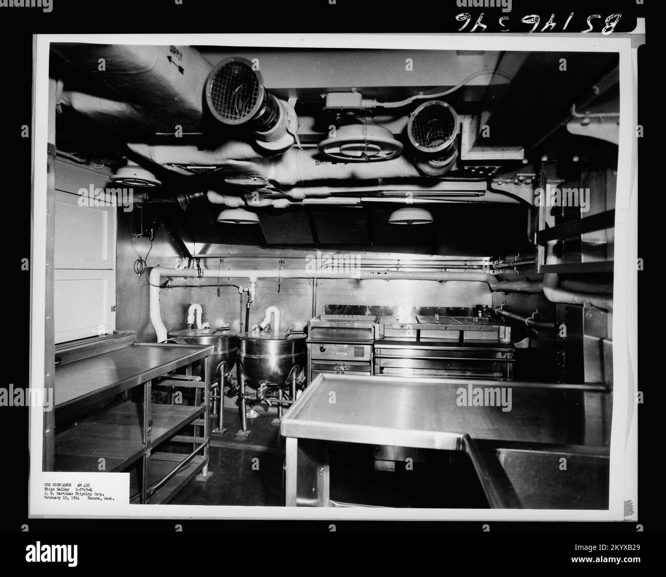 AM-435 Endurance , Ships, Naval Vessels, Boats, Naval History, Navy ...