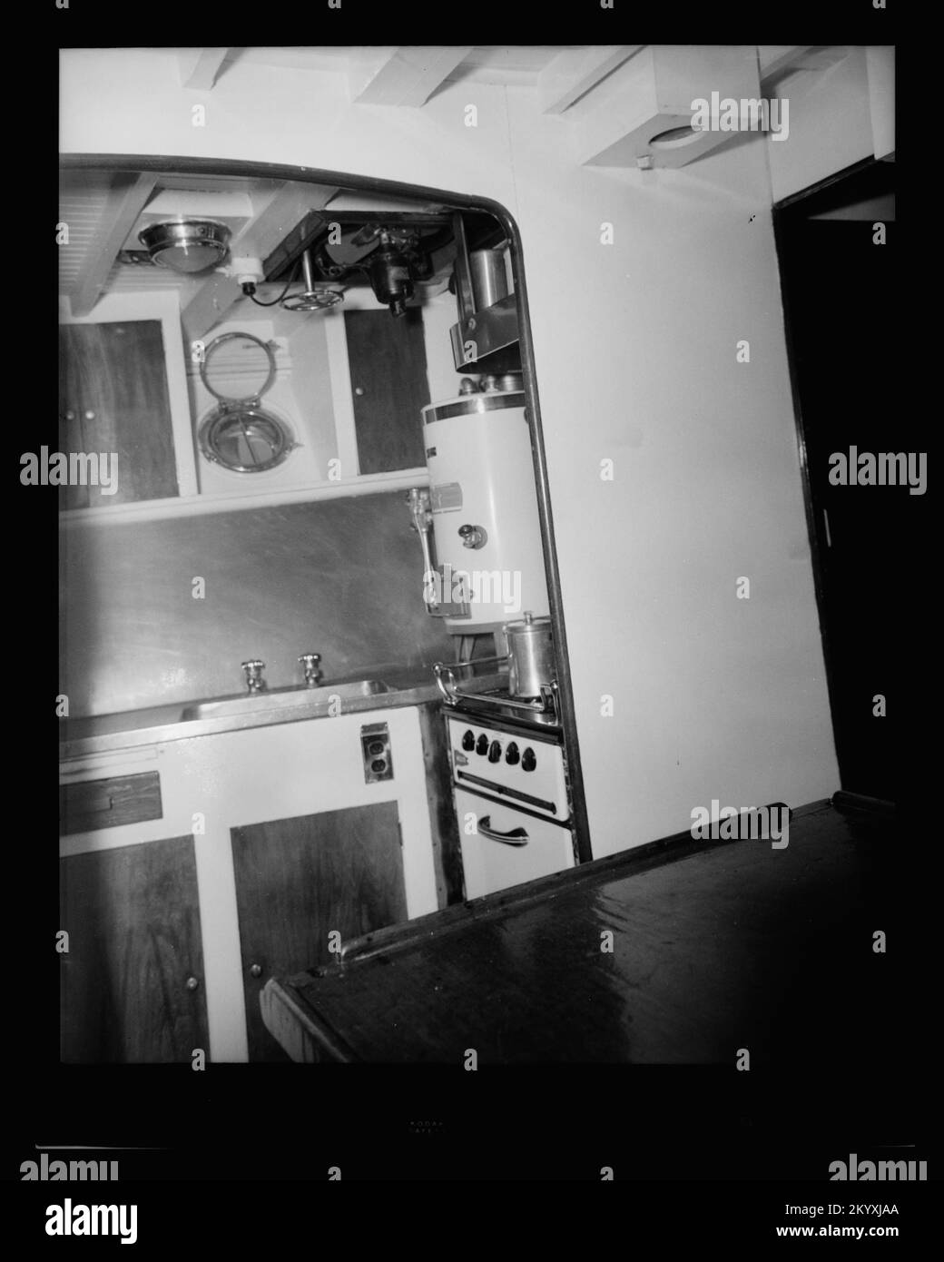 AGC369 Williamsburg , Ships, Naval Vessels, Boats, Naval History, Navy