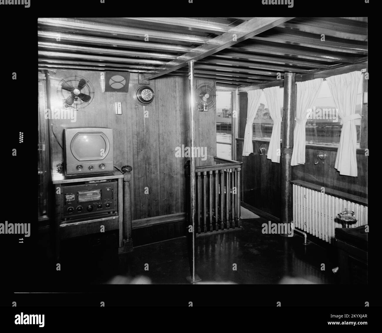 AGC369 Williamsburg , Ships, Naval Vessels, Boats, Naval History, Navy