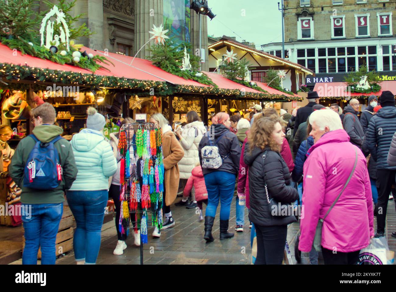 Edinburgh, Scotland, UK  2nd December, 2022. Christmas Market in Princes Street Gardens has a range of European and Scottish food & drinks, unique crafts, clothing and gifts and the big wheel with fair rides. Credit Gerard Ferry/Alamy Live News Stock Photo