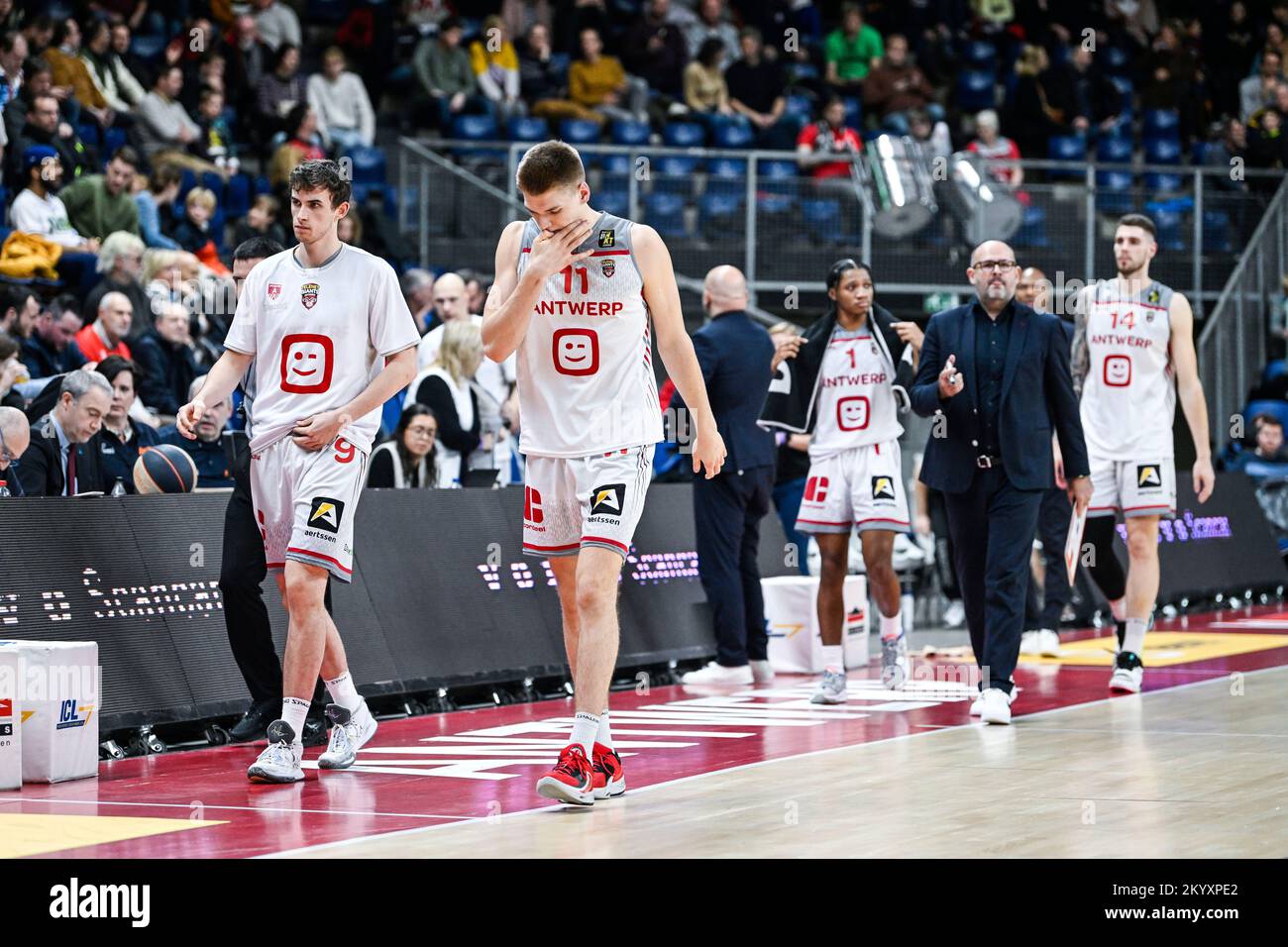 Antwerp, Belgium. 02nd Dec, 2022. Antwerp's Thijs De Ridder shows defeat  during a basketball match between Antwerp Giants and Spirou Charleroi,  Friday 02 December 2022 in Antwerp, on day 9 of the