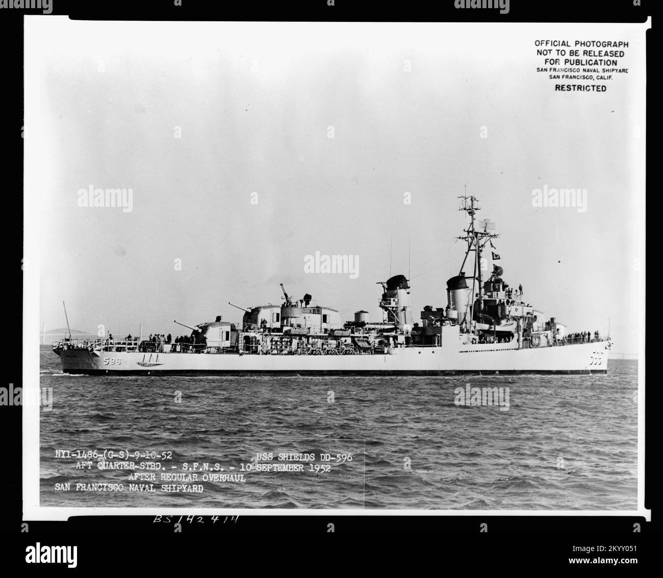 DD-596 Shields , Ships, Naval Vessels, Boats, Naval History, Navy Stock ...