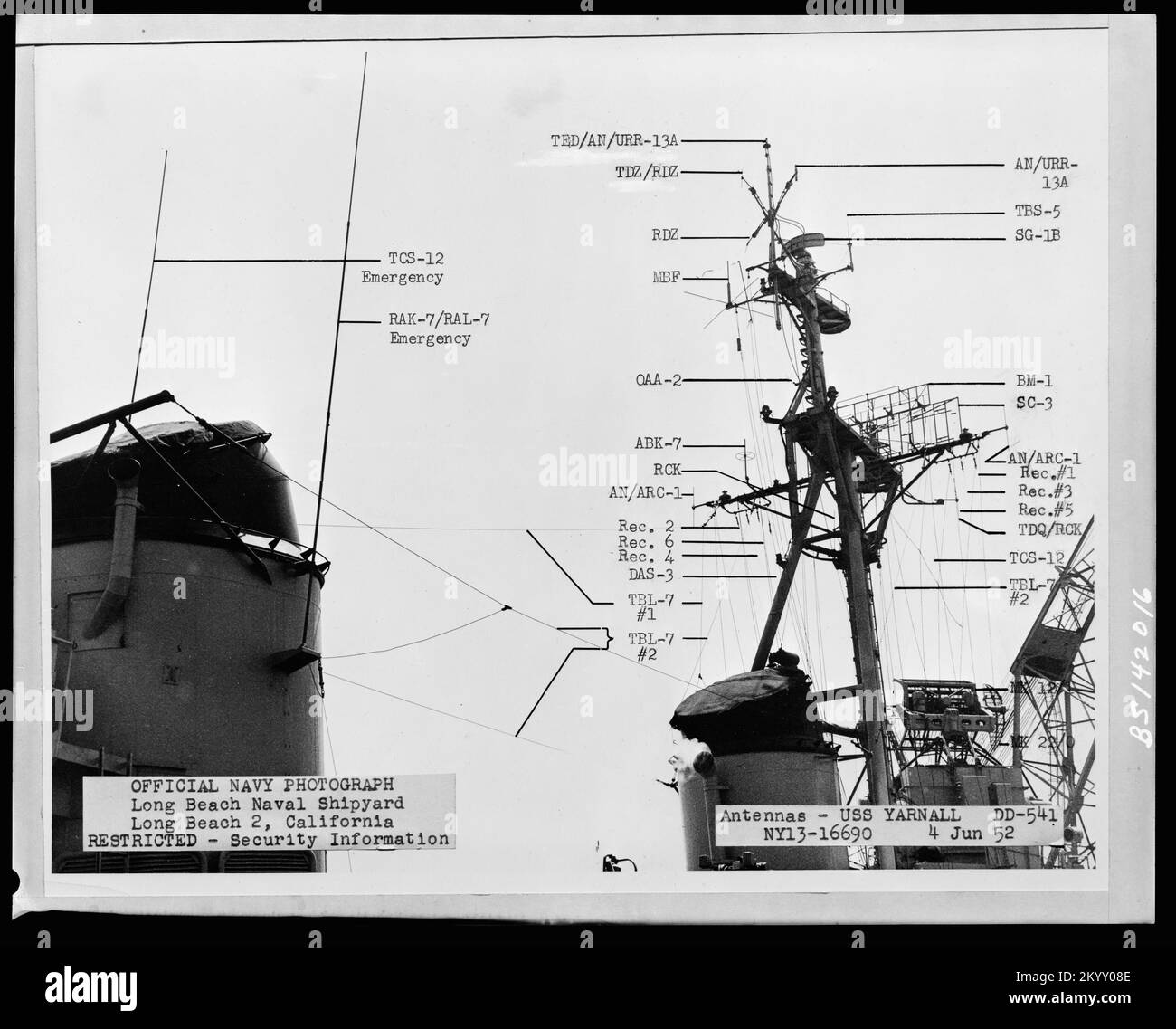 DD-541 Yarnall , Ships, Naval Vessels, Boats, Naval History, Navy Stock ...