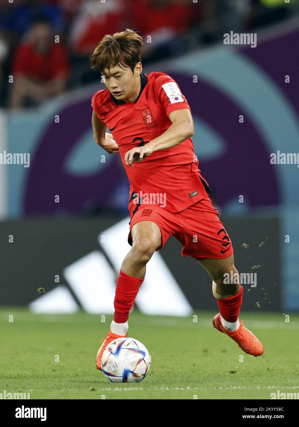 Qatar. 02nd Dec, 2022. DOHA - Jin-Su Kim of Korea Republic during the FIFA World Cup Qatar 2022 group H match between South Korea and Portugal at Education City Stadium on December 2, 2022 in Doha, Qatar. AP | Dutch Height | MAURICE OF STONE Credit: ANP/Alamy Live News Stock Photo
