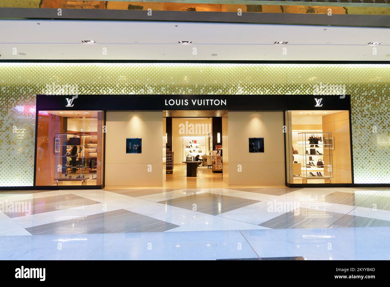 Louis Vuitton Mall Of The Emirates Store in Dubai, United Arab Emirates