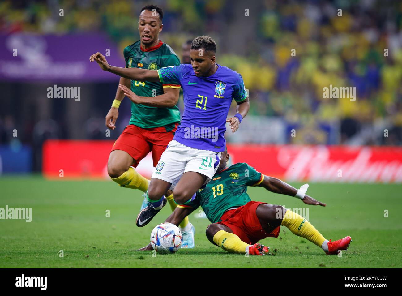 Lusail, Catar. 02nd Dec, 2022. RODRYGO of Brazil during a match between  Cameroon and Brazil, valid for the group stage of the World Cup, held at  the National Stadium of Lusail in
