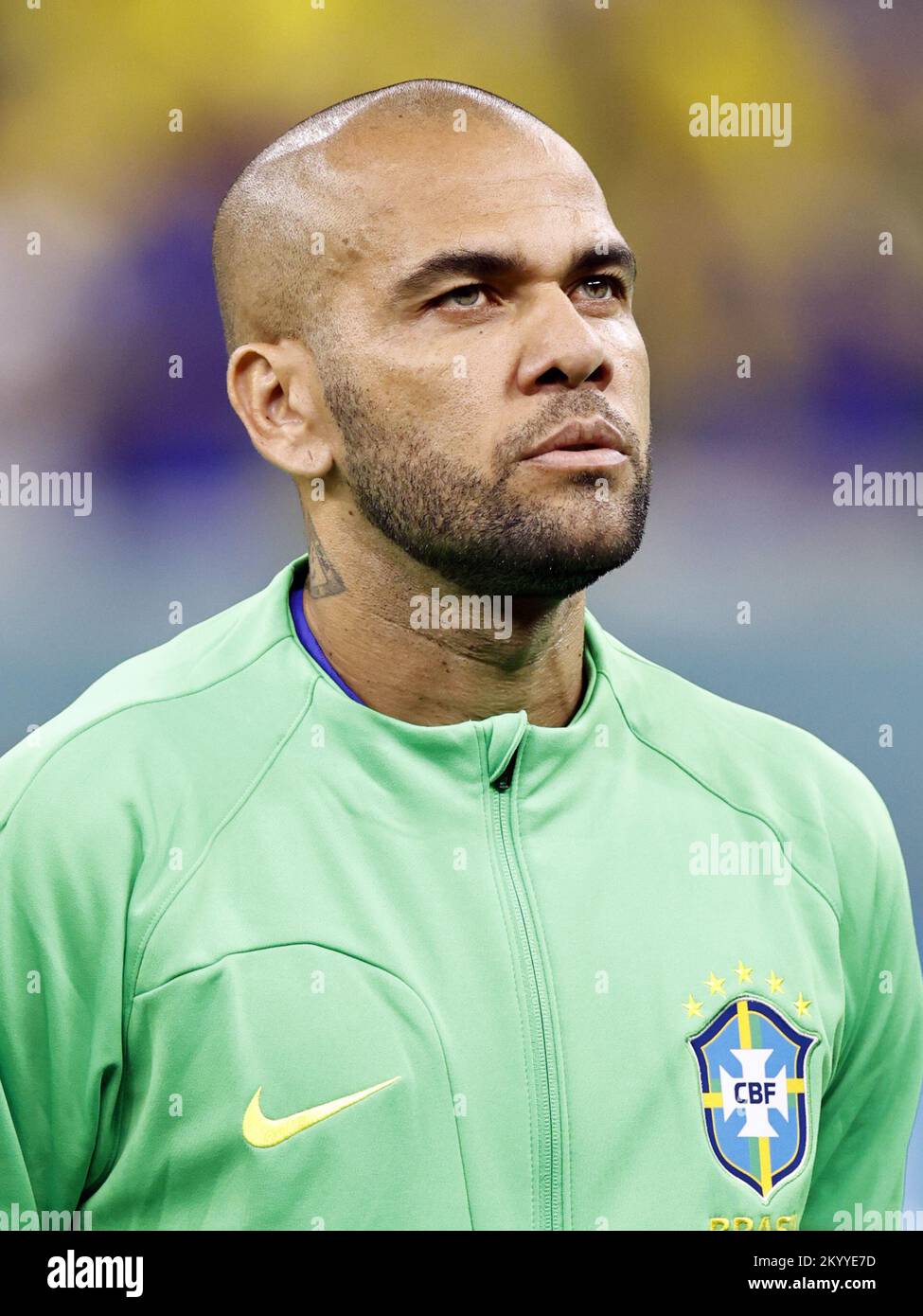 Qatar. 02nd Dec, 2022. LUSAIL CITY - Dani Alves of Brazil during the FIFA World Cup Qatar 2022 group G match between Cameroon and Brazil at Lusail Stadium on December 2, 2022 in Lusail City, Qatar. AP | Dutch Height | MAURICE OF STONE Credit: ANP/Alamy Live News Stock Photo