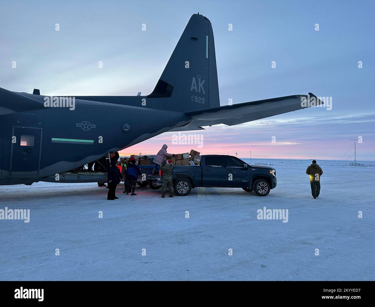 Volunteers with the Alaska National Guard, Salvation Army and local