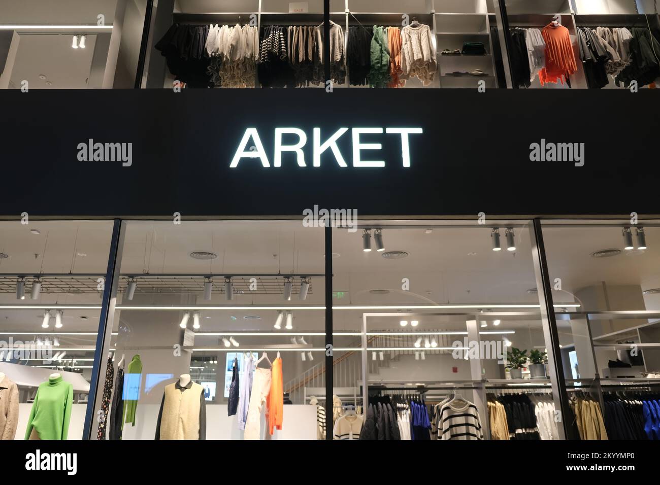 Arket store hi-res stock photography and images - Alamy