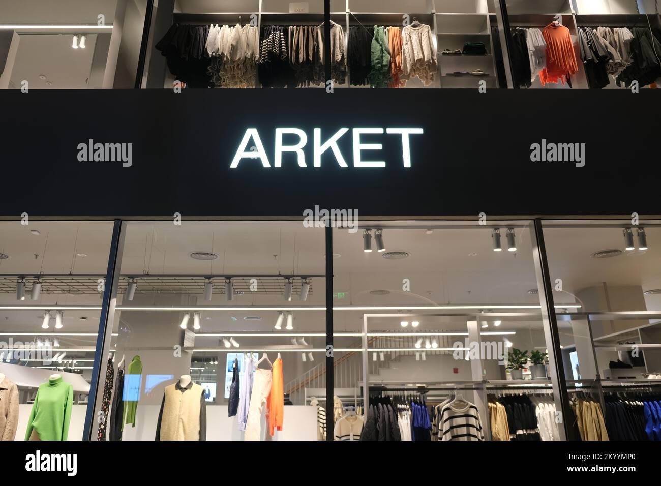 Arket abbigliamento store