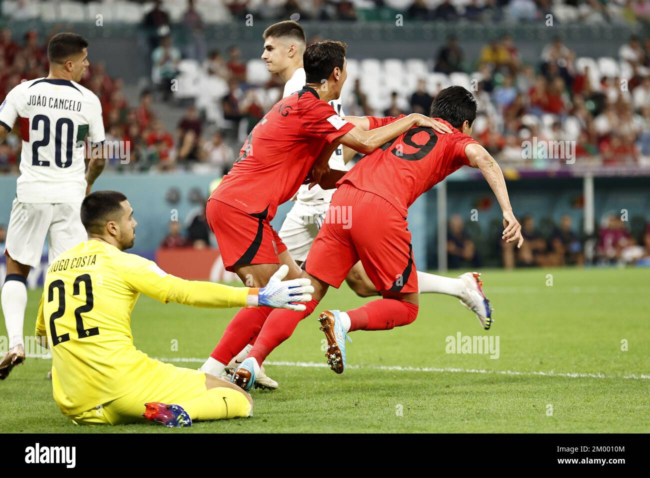 Qatar. 02nd Dec, 2022. DOHA - (l-r) Joao Cancelo of Portugal, Portugal goalkeeper Diogo Costa, Liridona Syla of KosWoo-young Jung of Korea Republic, Young-gwon Kim of Korea Republic during the FIFA World Cup Qatar 2022 group H match between South Korea and Portugal in the Education City Stadium on December 2, 2022 in Doha, Qatar. AP | Dutch Height | MAURICE OF STONE Credit: ANP/Alamy Live News Stock Photo