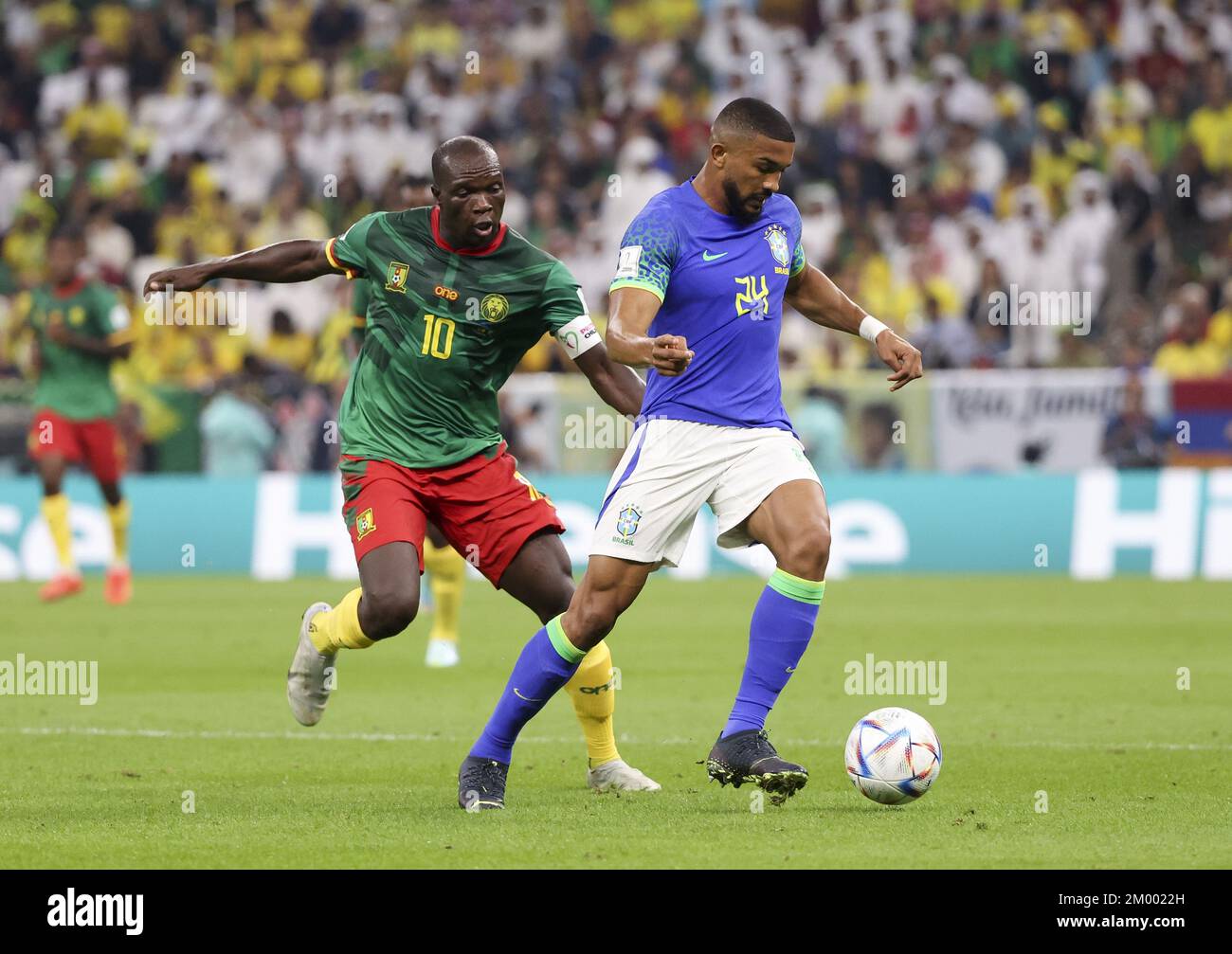 Al Daayen, Qatar. 02nd Dec, 2022. Gleison Bremer Silva Nascimento of Brazil, Vincent Aboubakar of Cameroon (left) during the FIFA World Cup 2022, Group G football match between Cameroon and Brazil on December 2, 2022 at Lusail Stadium in Al Daayen, Qatar - Photo: Jean Catuffe/DPPI/LiveMedia Credit: Independent Photo Agency/Alamy Live News Stock Photo