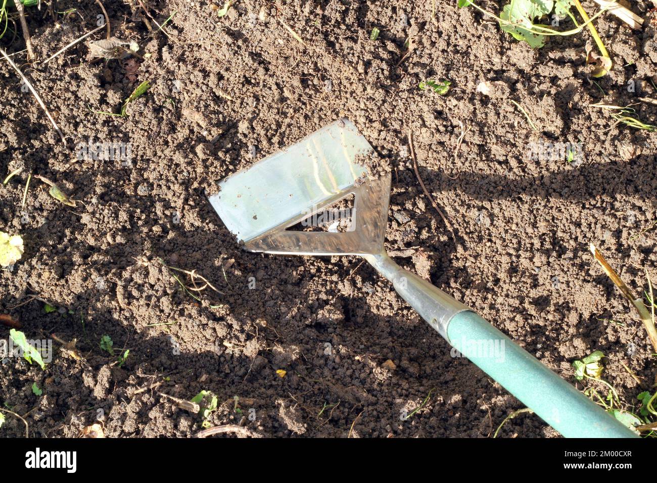 Hoeing soil deals