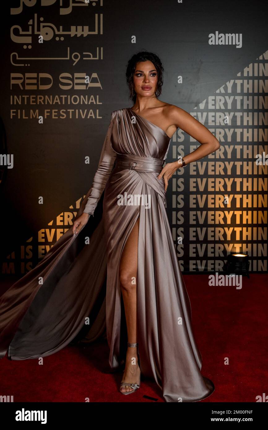 lebanese-actress-nadine-nassib-njeim-walks-the-red-carpet-as-she