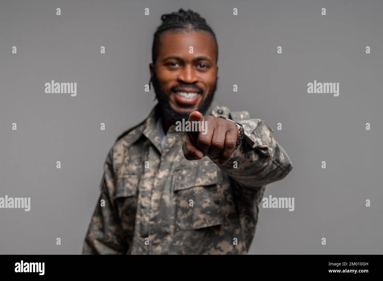 Soldier pointing forward hires stock photography and images Alamy