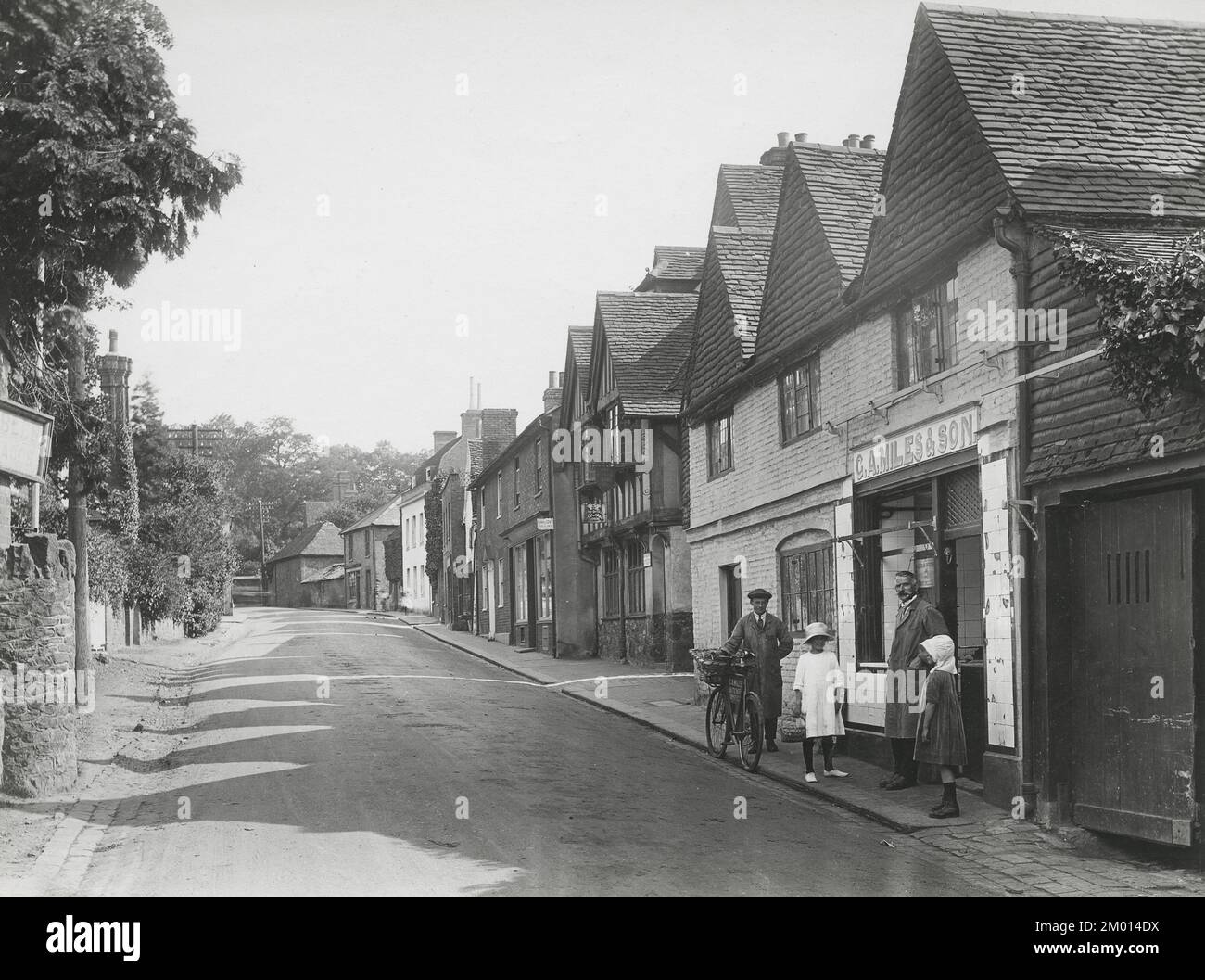 Vintage photograph 1924 High Street, Limpsfield Stock Photo Alamy