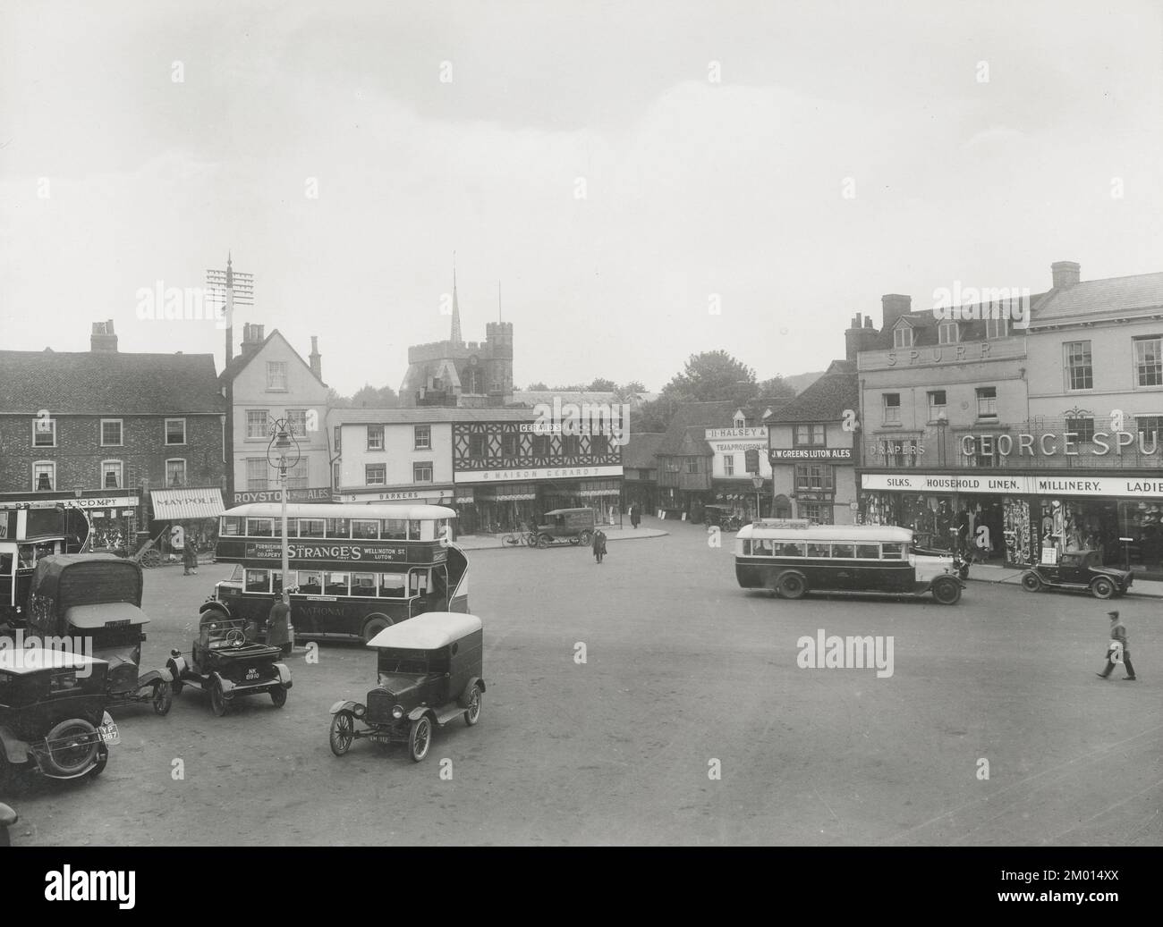 Vintage photograph - 1929 - Market Square, Hitchin, Hertfordshire Stock Photo