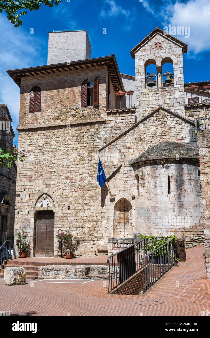 Chiesa dei Santi Stefano e Valentino on Via dei Priori in Perugia, Umbria, Italy Stock Photo