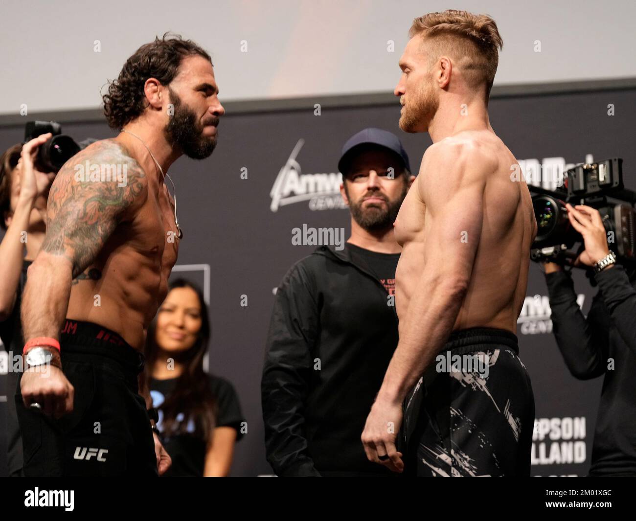 Orlando, Fl, United States. 02nd Dec, 2022. Amway Center ORLANDO, FL - December 2: Scott Holtzman (R) and Clay Guida (L) Face-off following the ceremonial weigh-in at Amway Center for UFC Orlando - Thompson vs Holland on December 2, 2022 in ORLANDO, FL, United States. (Photo by Louis Grasse/PxImages) (Louis Grasse/SPP) Credit: SPP Sport Press Photo. /Alamy Live News Stock Photo