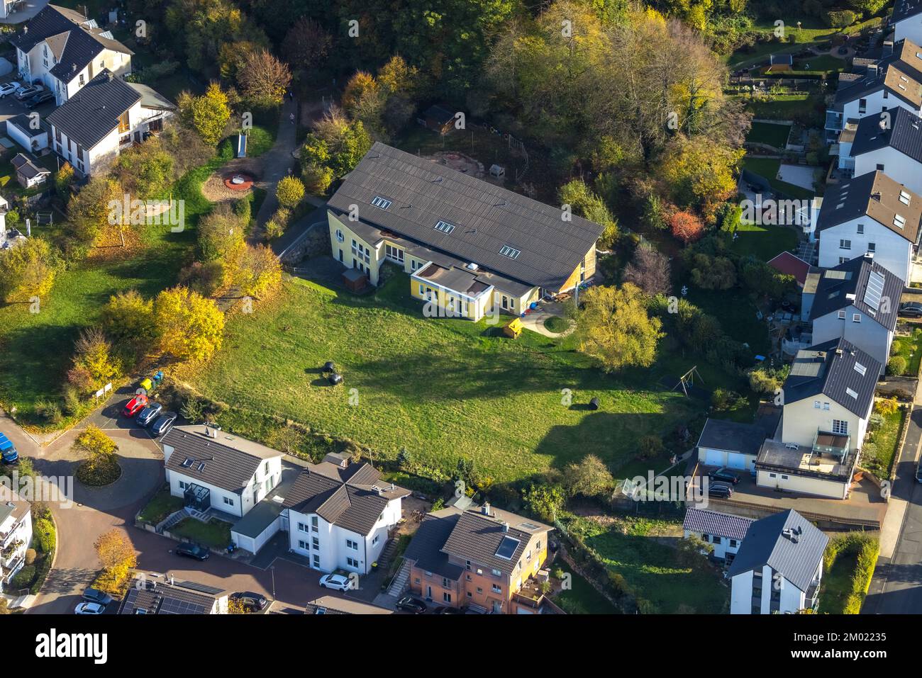 Luftbild, Kindergarten und kath. Familienzentrum Arche Noah
