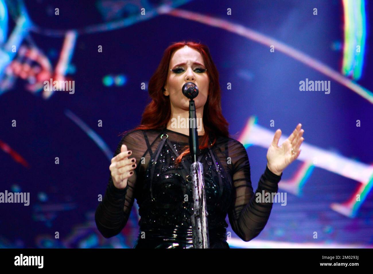 Toluca, Mexico. 02nd Dec, 2022. December 02, 2022, Toluca, Mexico: Simone Simons vocalist of Epica Dutch band, performs on the Hell stage during the Hell and Heaven Metal Fest at Pegasus forum. on December 2, 2022 in Toluca, Mexico. (Photo by Carlos Santiago/ Eyepix/NurPhoto) Credit: NurPhoto/Alamy Live News Stock Photo