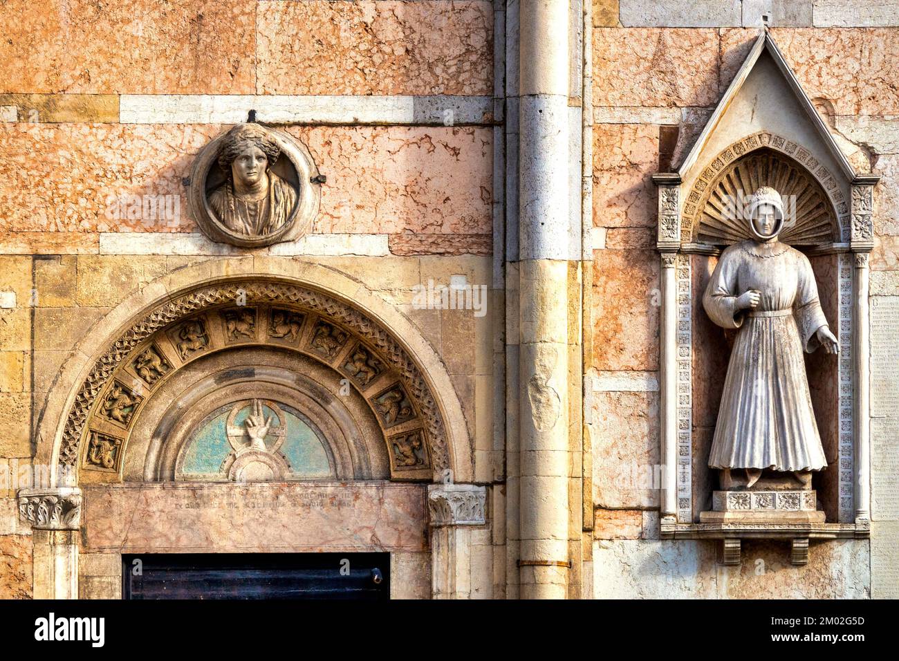 Detail of the facade of the Cathedral, Ferrara, Italy Stock Photo