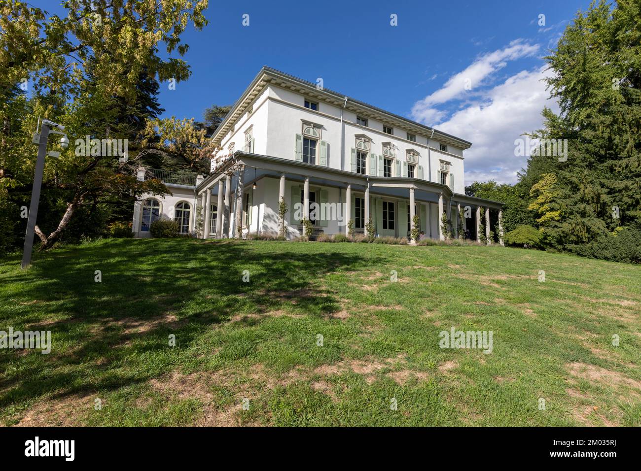 Charlie Chaplin museum, Charlie Chaplin's former home in Chaplin's
