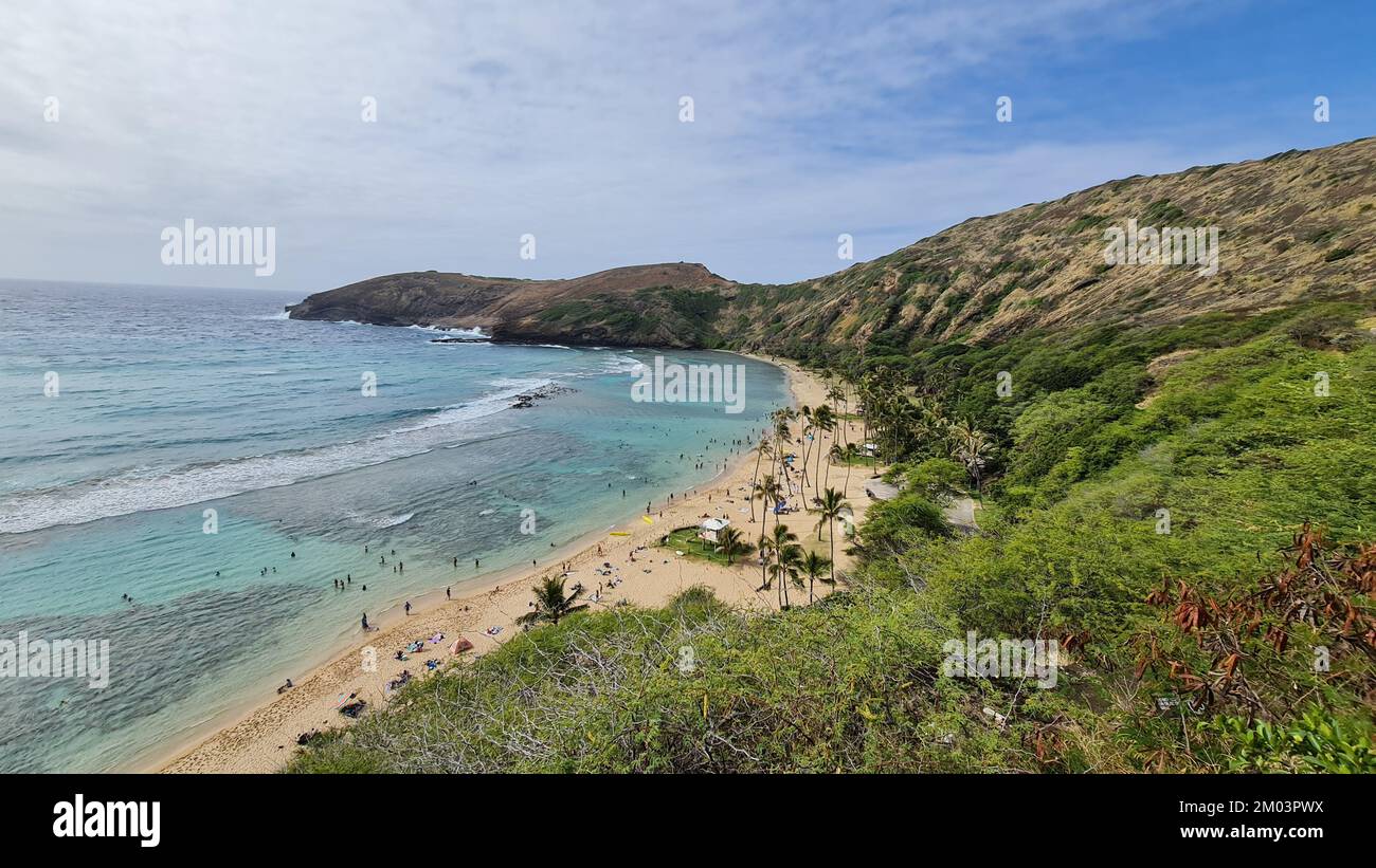 Aerial view hanauma bay oahu hi-res stock photography and images - Alamy