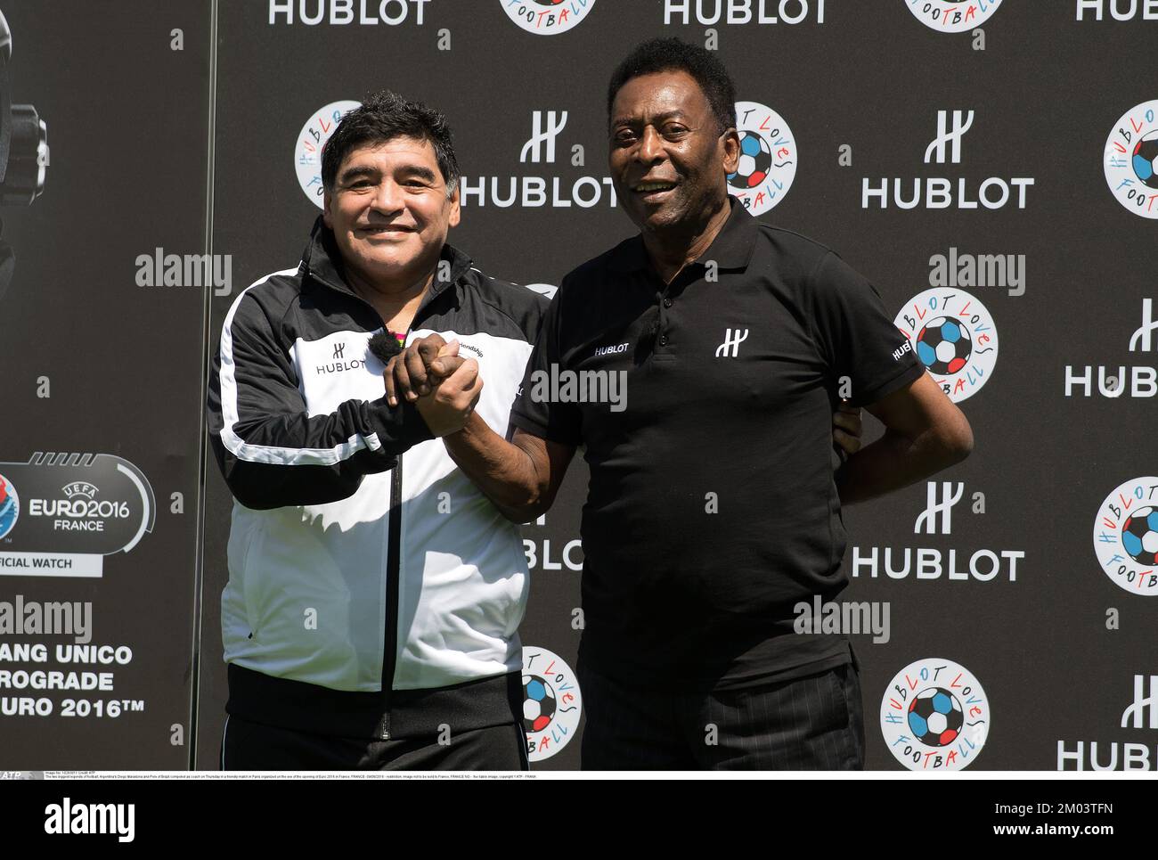 News Central - Hublot creates football history again - Pelé and Maradona  for once in a lifetime match
