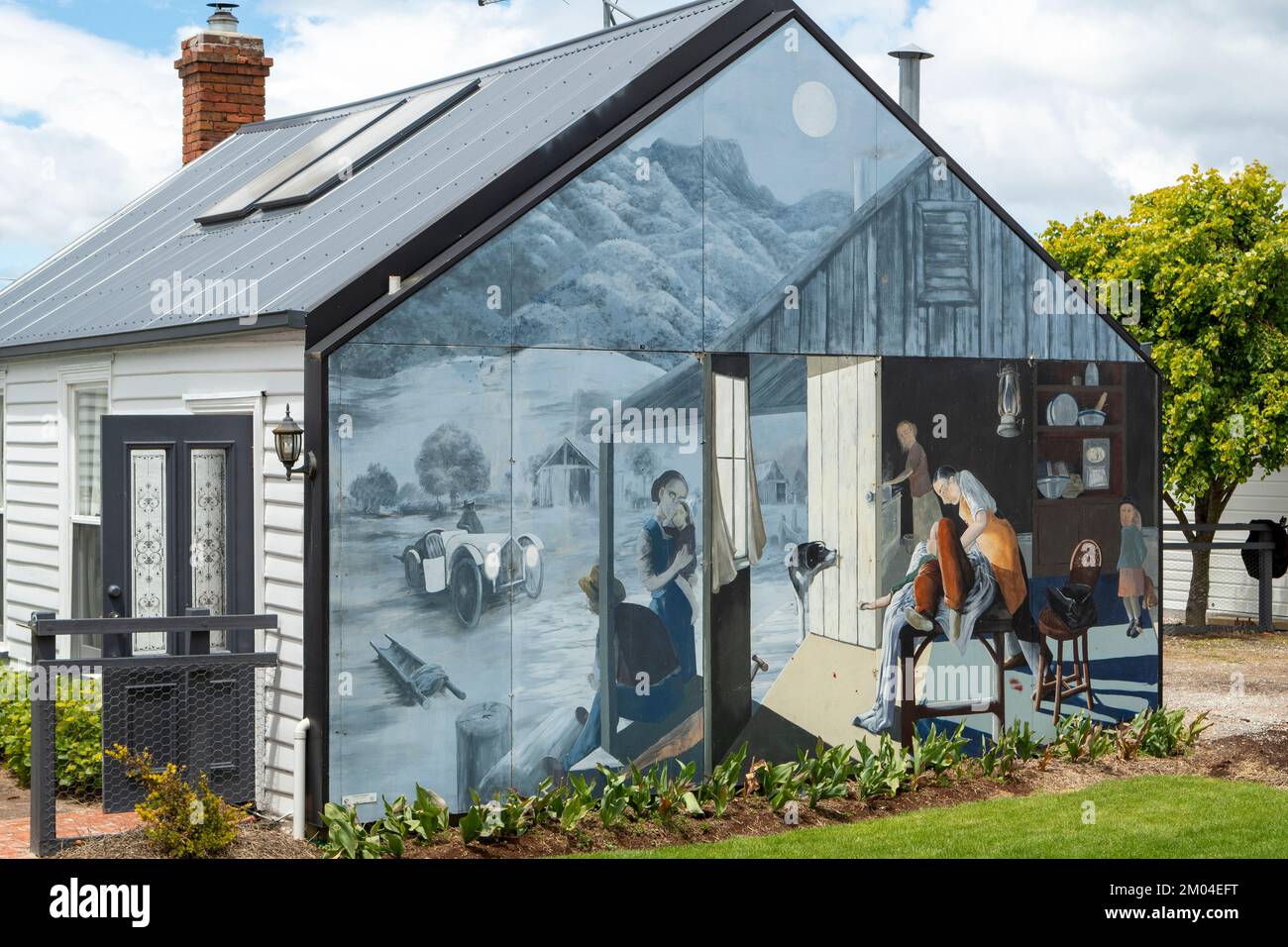 Home Scene Street Art, Sheffield, Tasmania, Australia Stock Photo