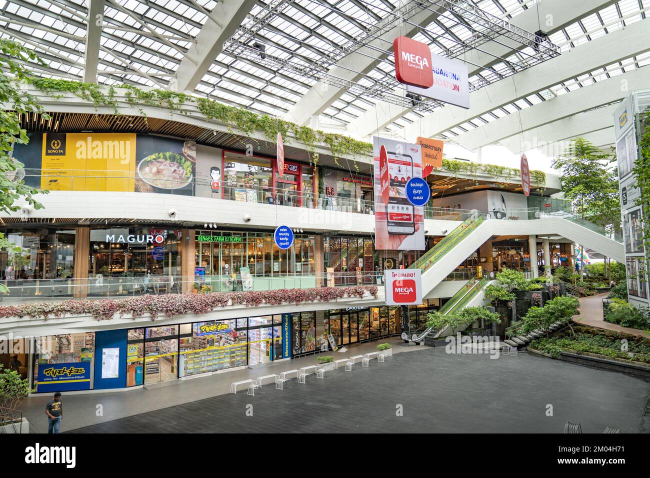Mega bangna hi res stock photography and images Alamy