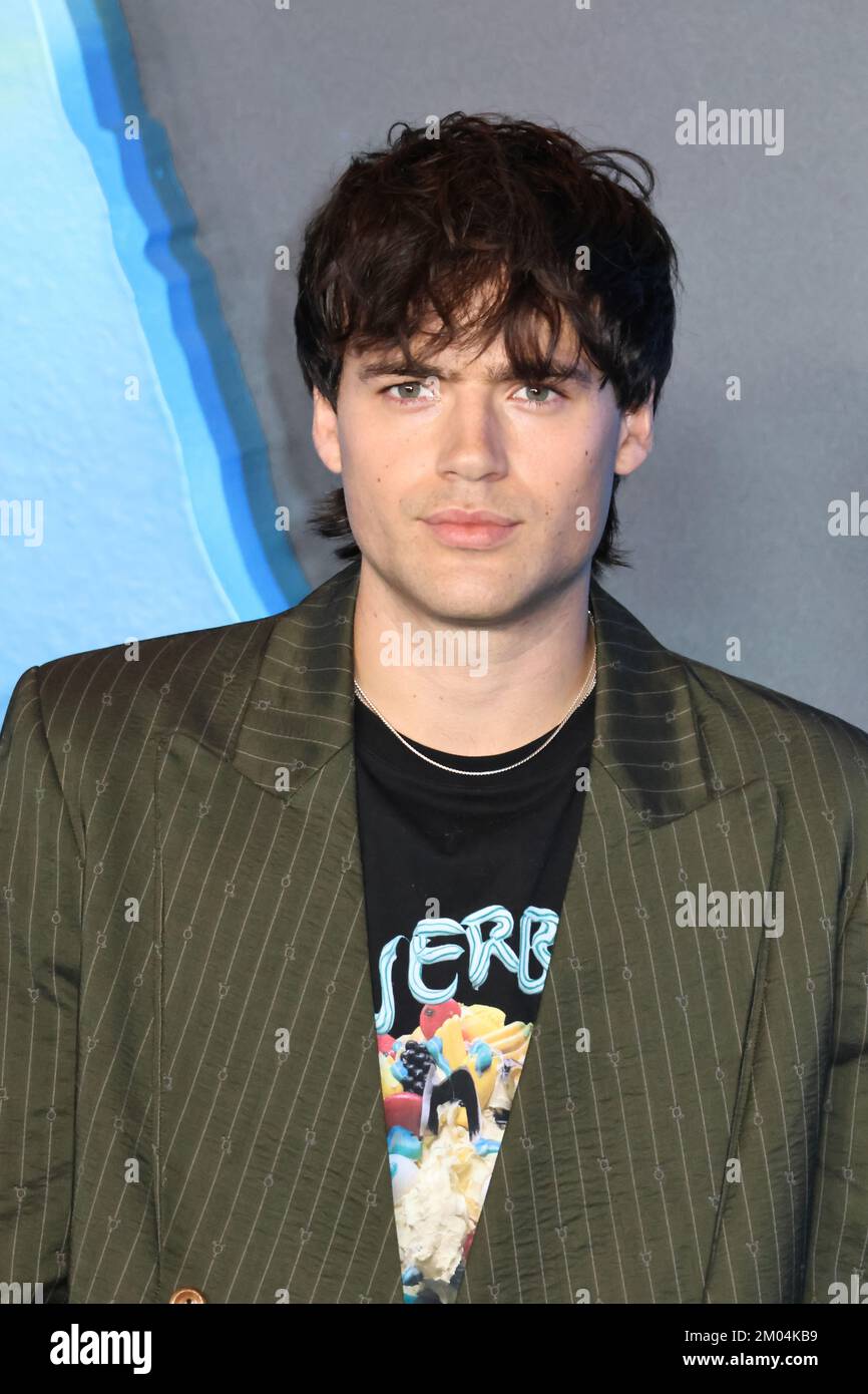 Jamie Flatters, Avatar The Way of Water Photocall, Corinthia Hotel