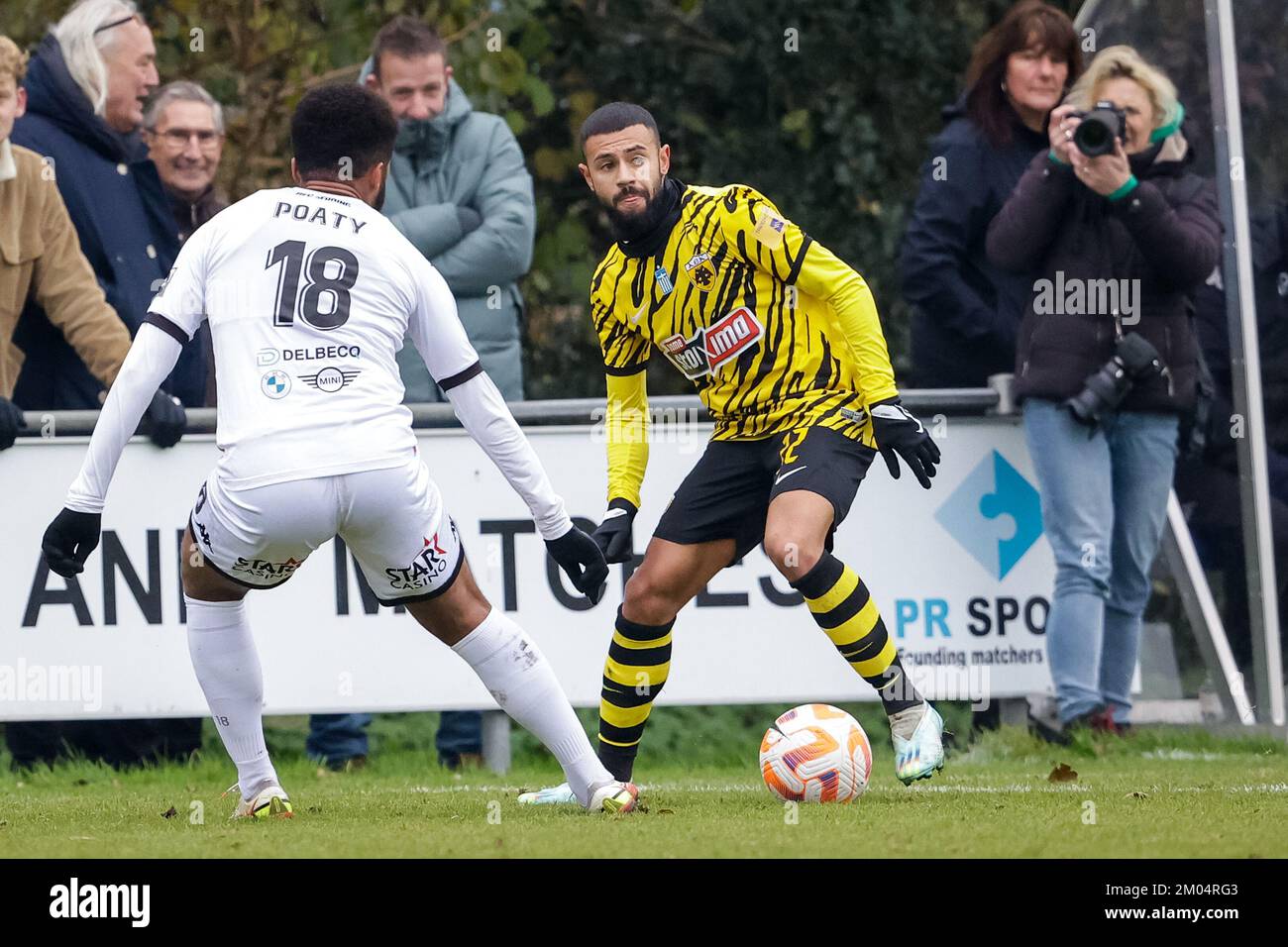 BURGH-HAAMSTEDE, NETHERLANDS - DECEMBER 4: Paolo Fernandes of AEK ...
